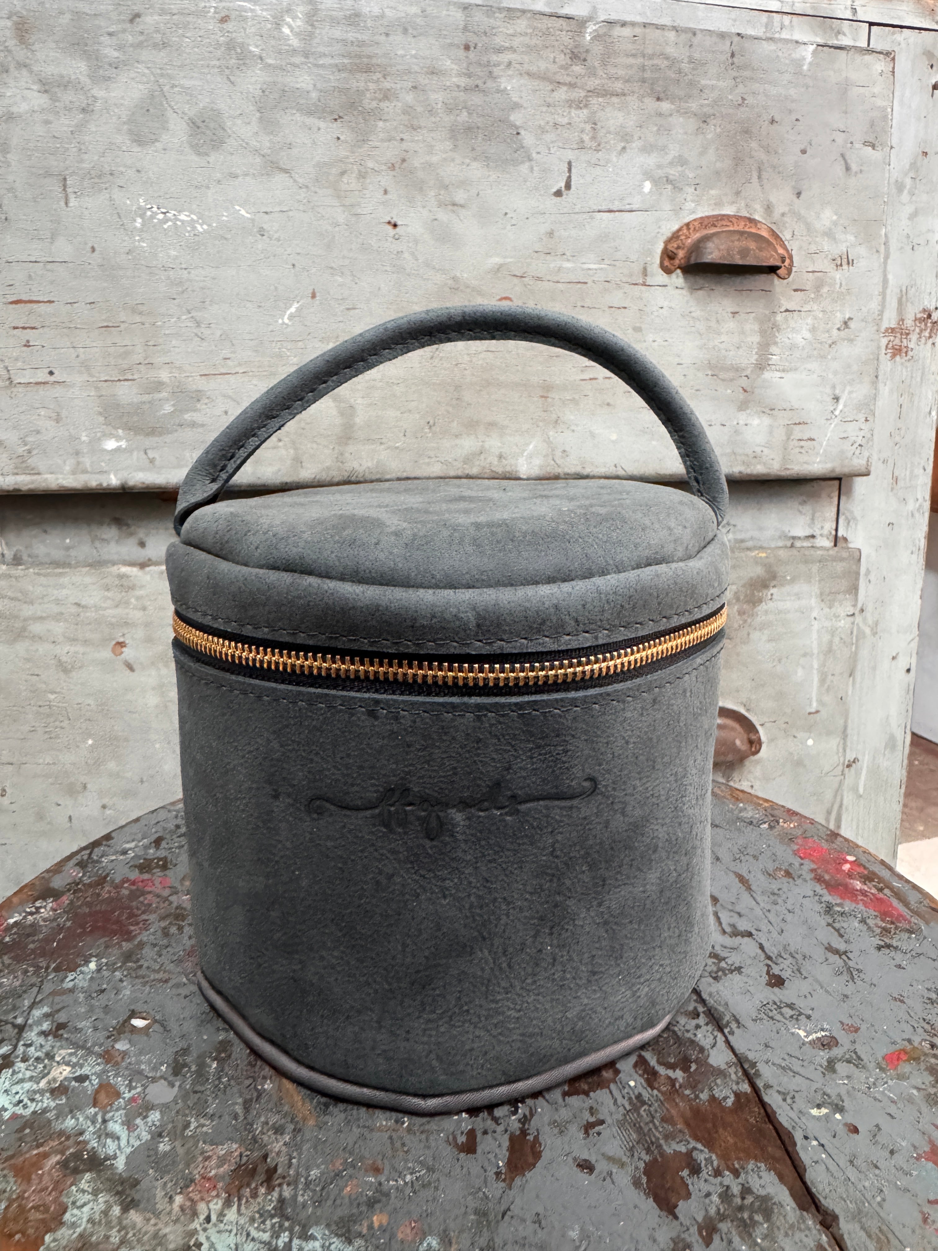 Porter pail