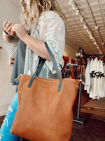 Load image into Gallery viewer, Gypsy Tote
